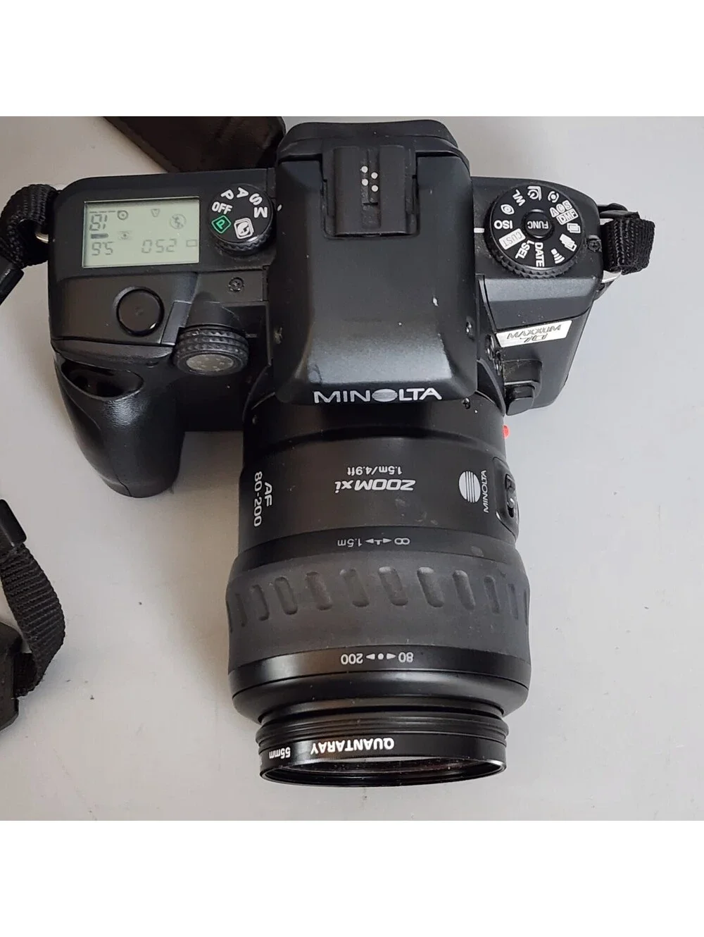 Minolta features 35mm